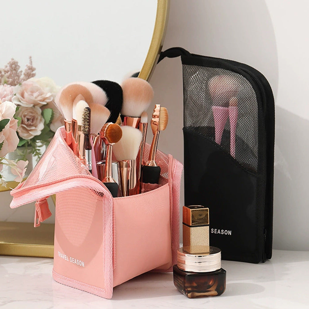 Multi-functional three-dimensional makeup brush storage bag